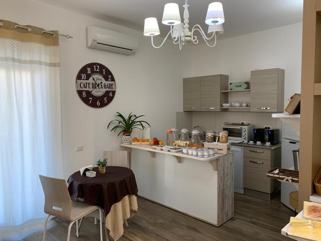 Etesia Bed & Breakfast Olbia Exterior photo